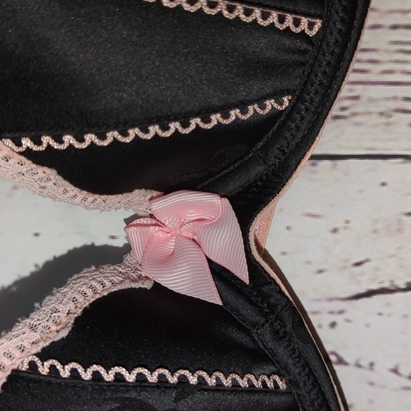 Victoria's Secret Sexy Little Things Vintage Bra 34B - Picture 2 of 7